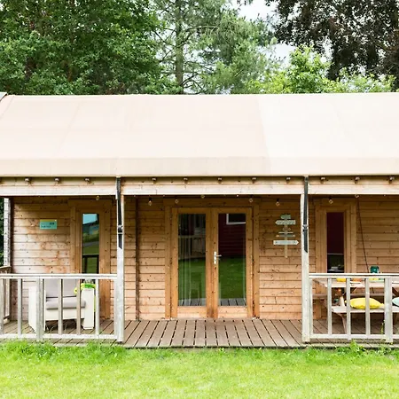 Jungle Huisje Glamping Campsite