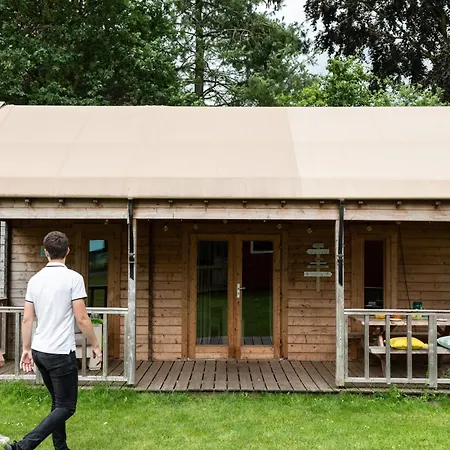 Jungle Huisje Glamping