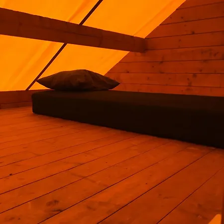 Campsite Jungle Huisje Glamping